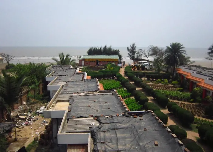 Neel Nirjaney Resorts
