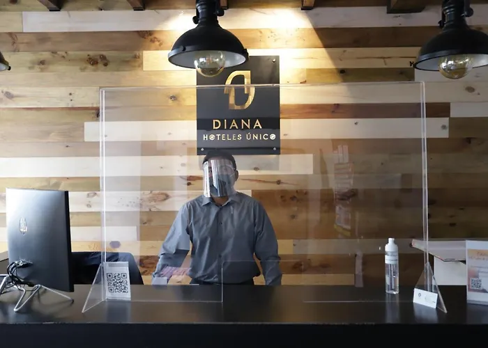 Hotel Diana