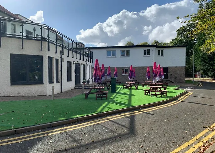 Crowwood Hotel And Alba Restaurant
