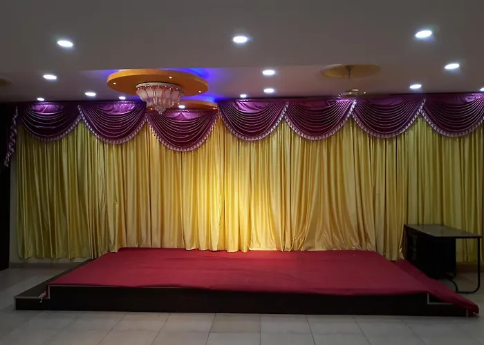 Hotel Sri Vaari Residency