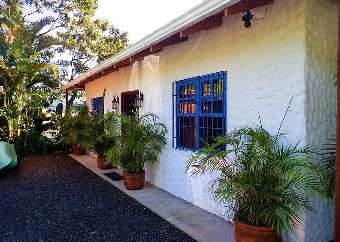 Orosi Lodge