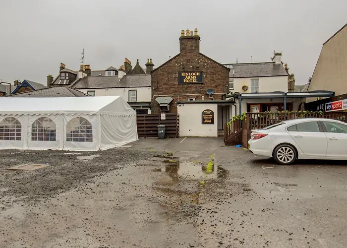 Kinloch Arms Hotel