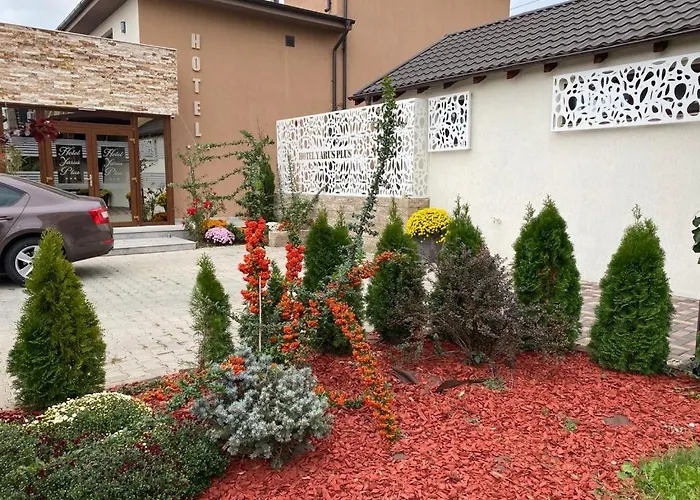 Hotel Yarus Plus