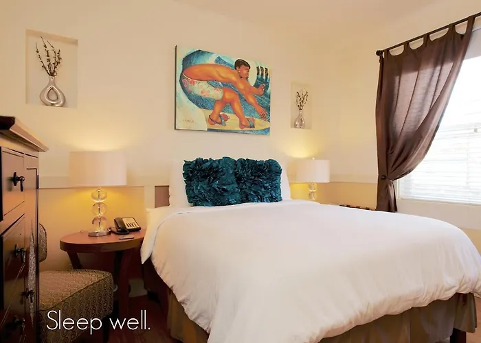 Paia Inn