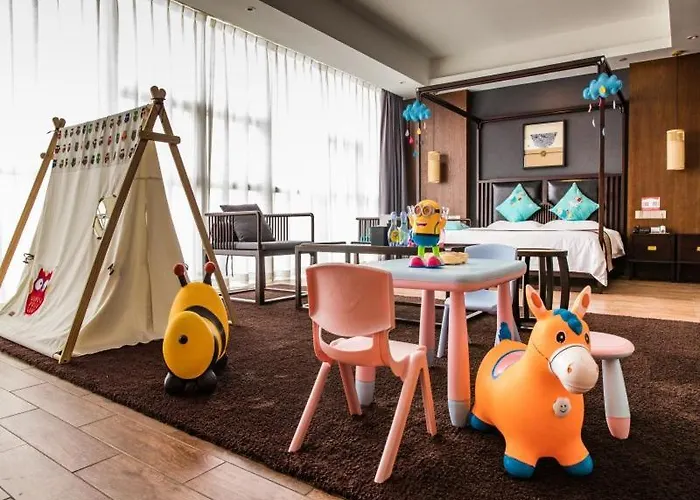 Greentree Eastern Changzhou Liyang Citytianmu Lake Four Seasons Hotel