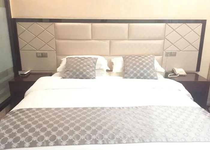 Greentree Alliance Bengbu Railway Station Hotel