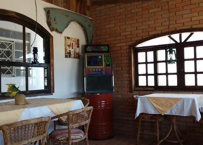 Space 4 U - Hotel Boutique Tematico - Aeroporto