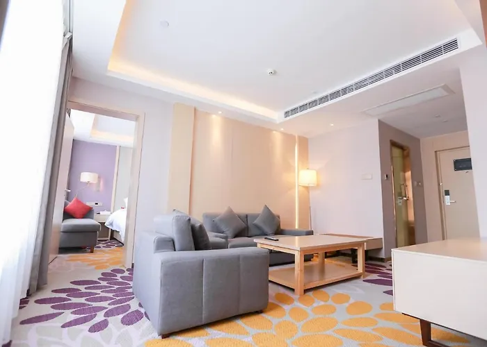 Lavande Hotel