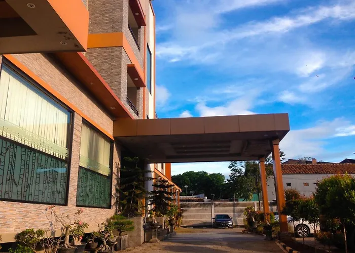 Grand Krakatau Hotel Serang