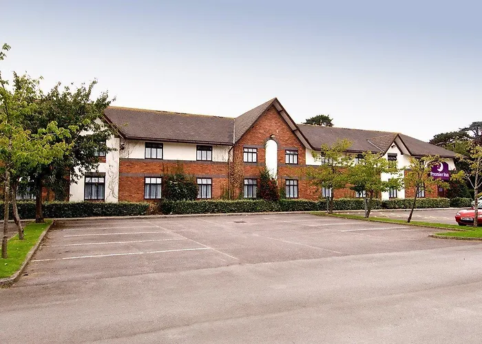Premier Inn Taunton East