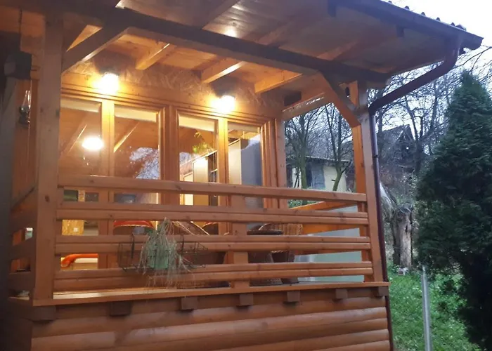 Obiteljski Apartman Borovi