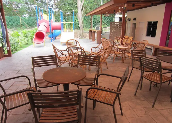 Merlin Hotel