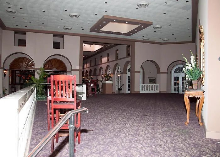 Magnuson Grand Hotel And Conference Center Hammond