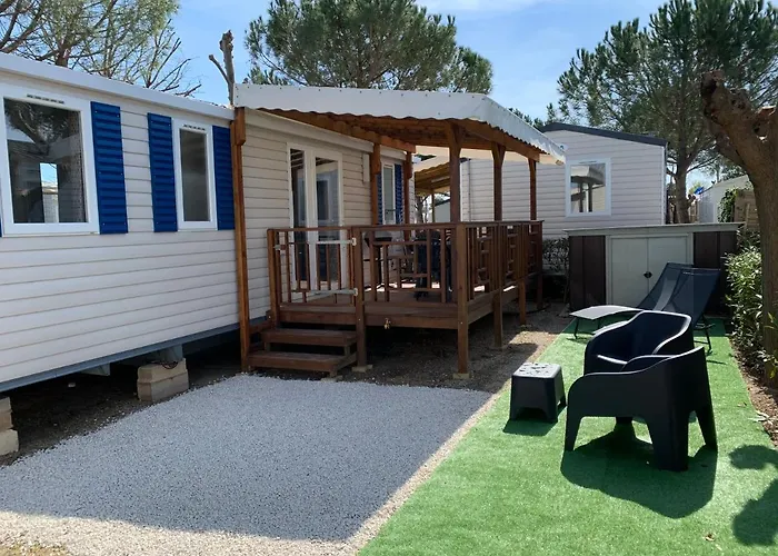 Mobilhome Vias Plage Dans Camping