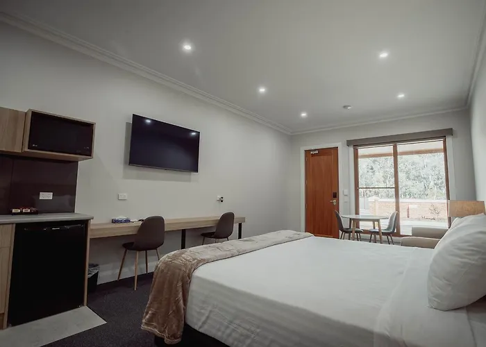 Red Waratah Accommodation
