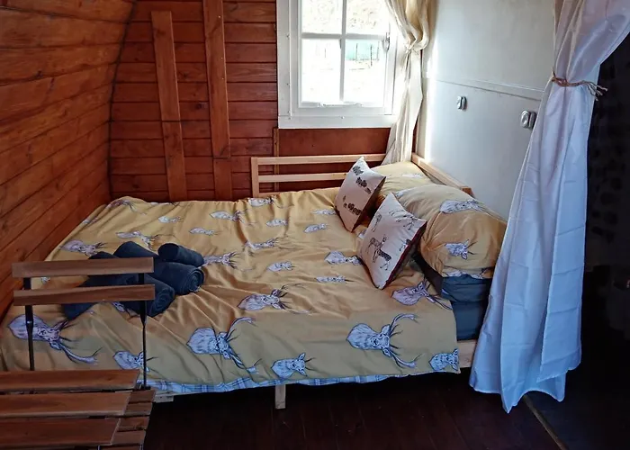 Wee Hoose Glamping 3