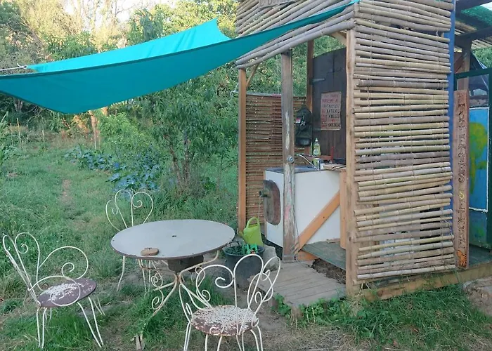 Tente En Permaculture Pirate