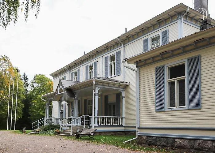 Neitsytniemen Kartanohotelli