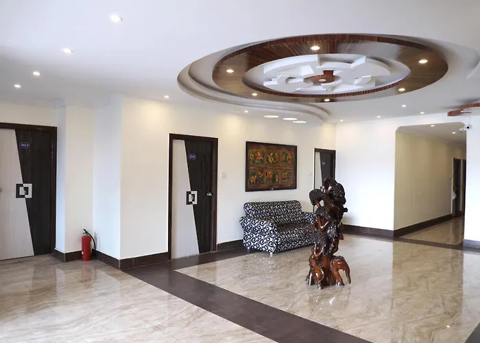 Hotel Dream World Boarding & Lodging