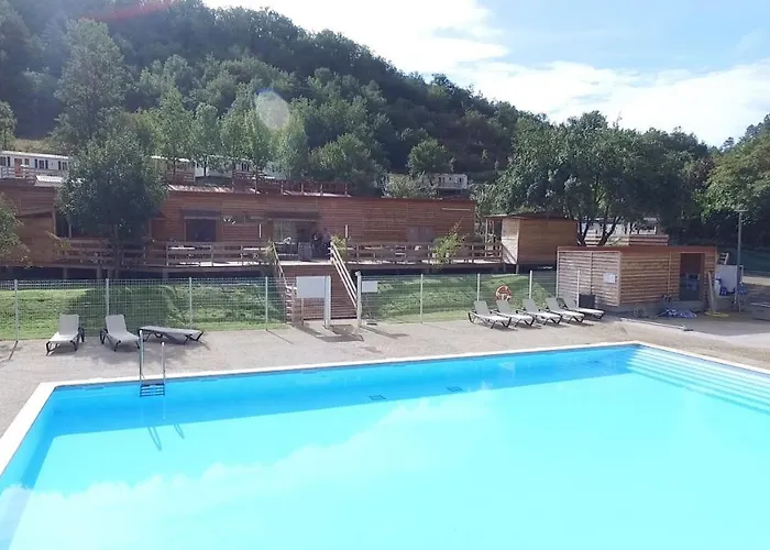Camping La Bernede