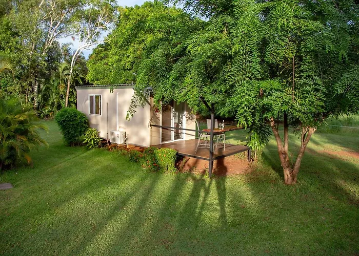 Banyan Tree Holiday Park
