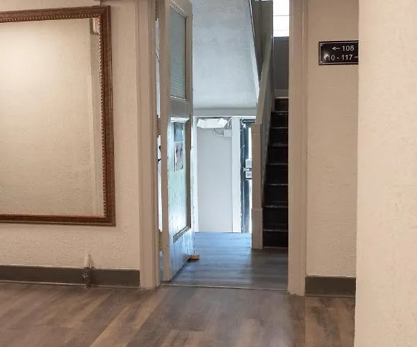 Hotel Chataura