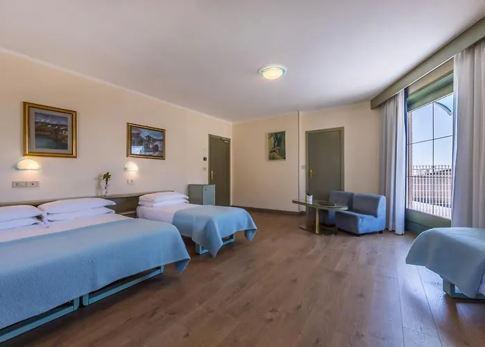 Aviano Palace Hotel