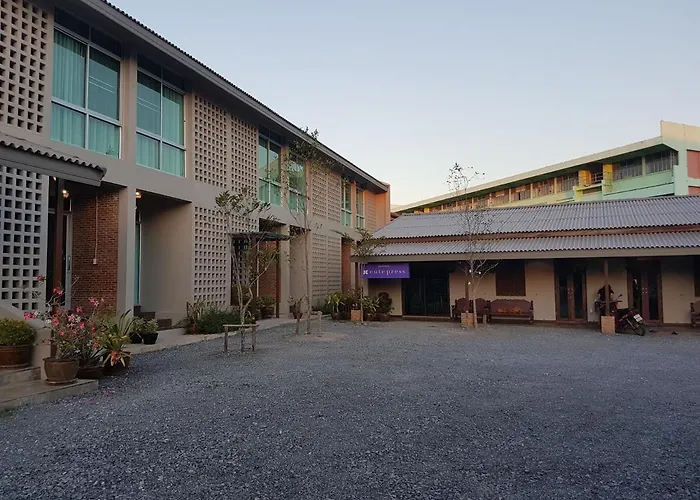 Mon-Dee Minihotel