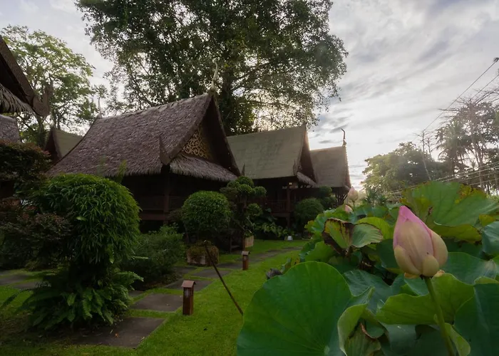 Lanna Ban Hotel