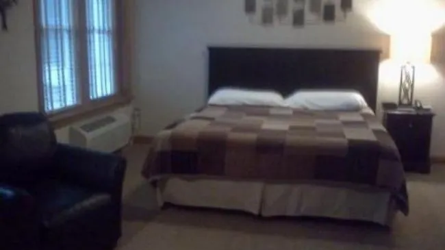 Heritage Suites Hotel