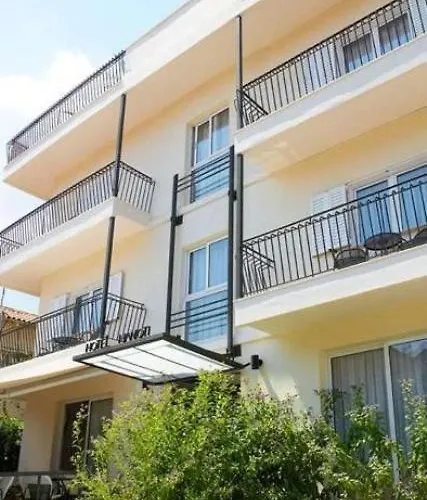 Hanioti Hotel