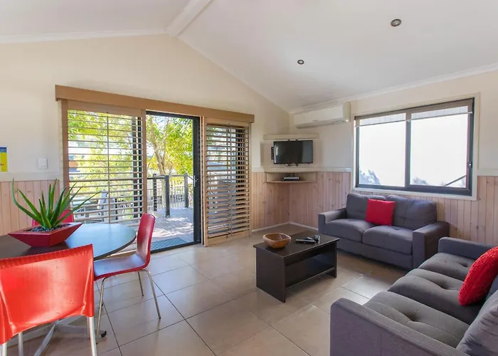 Burleigh Beach Tourist Park