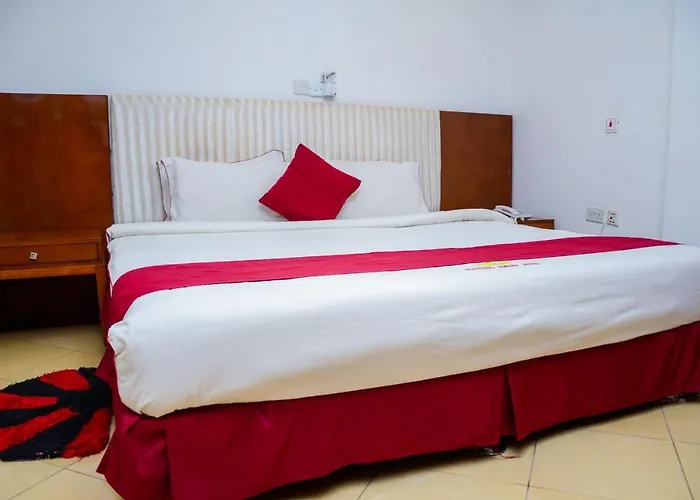 Nuoyong Empire Hotel