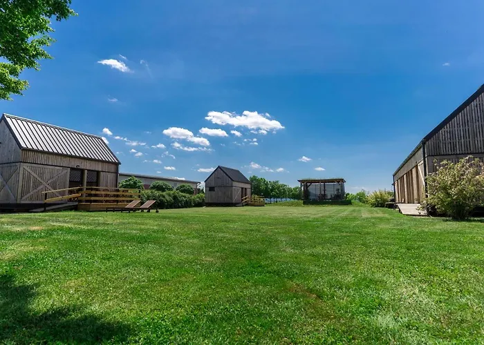Horse Glamping Park