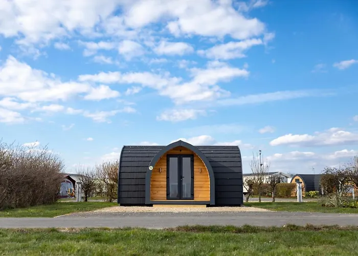 Camping Pods, Carlton Meres Holiday Park