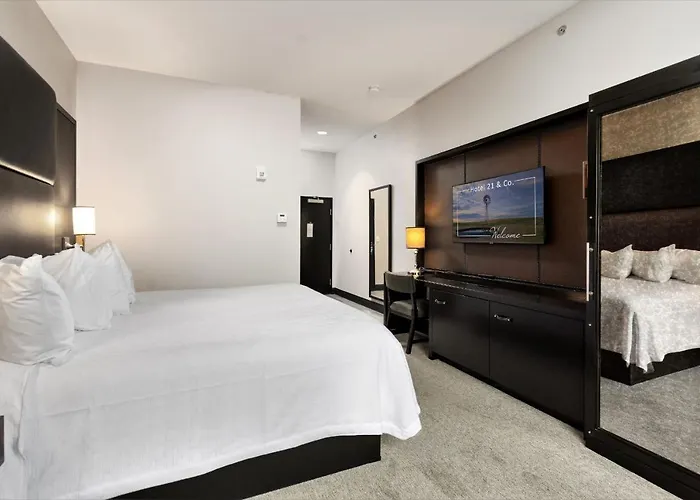 Hotel 21