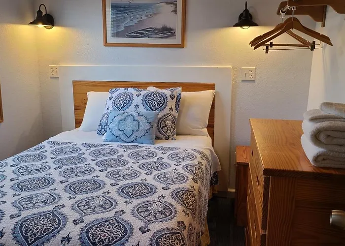 Driftin Sands Motel