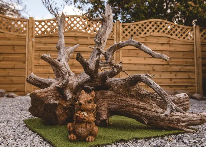 Highland & Transylvania Glamping Pods