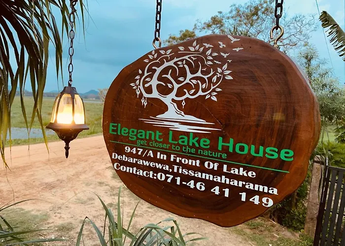 Elegant Lake Yala Safari House