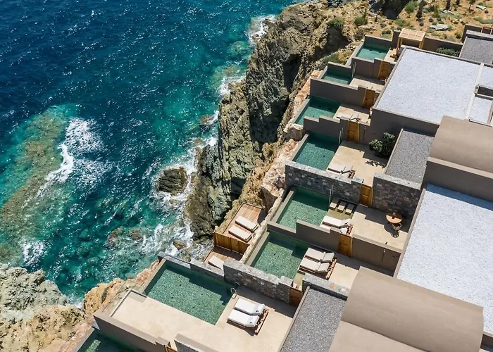 Acro Suites - A Wellbeing Resort (Adults Only)