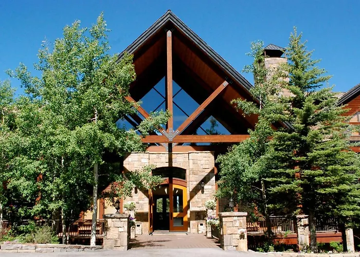 Bear Creek Lodge 303C Hotel Room