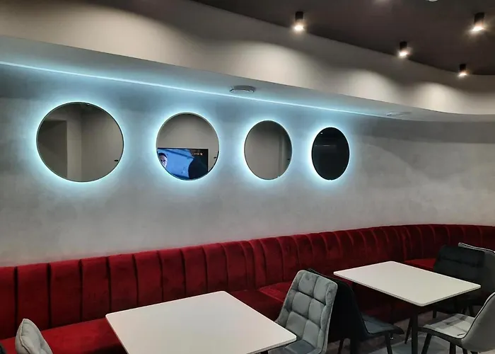 Red Cube Hotel