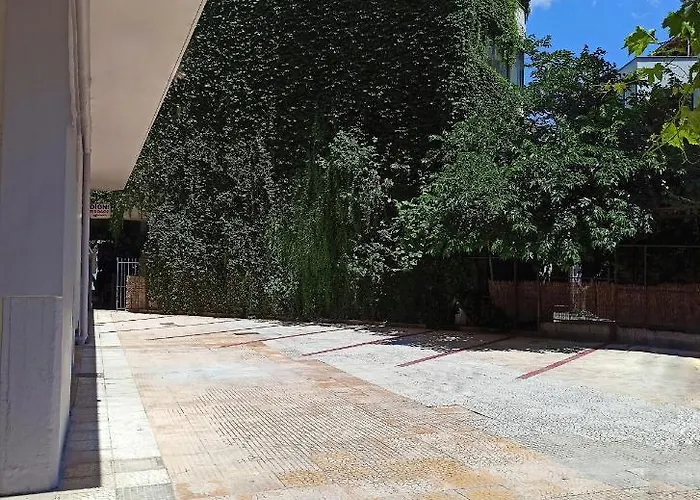 Dioni Hotel