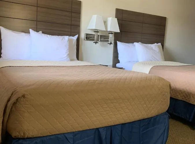 Lakes Area Inn