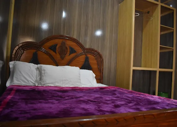 Tourist World Hotel Gilgit