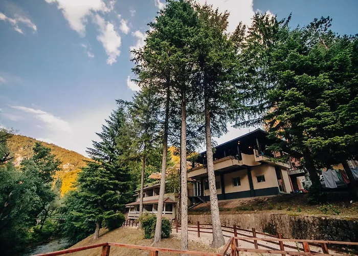Restoran Sa Prenocistem Gornjak