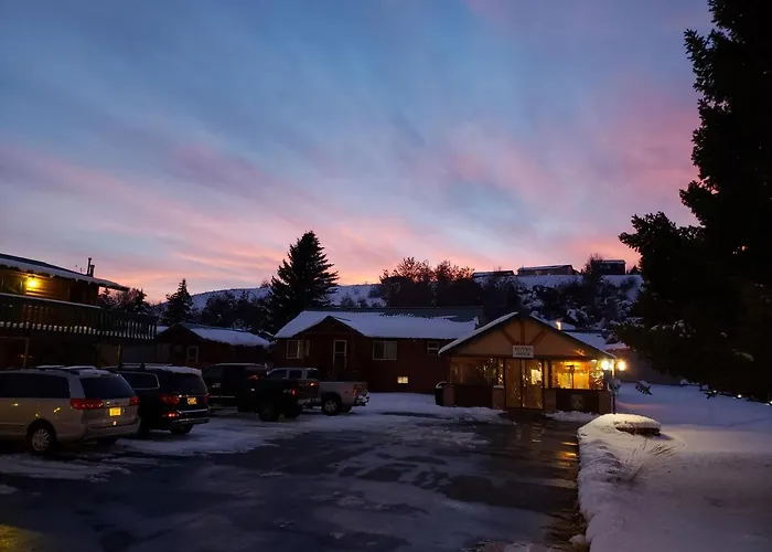 Alpine Lodge