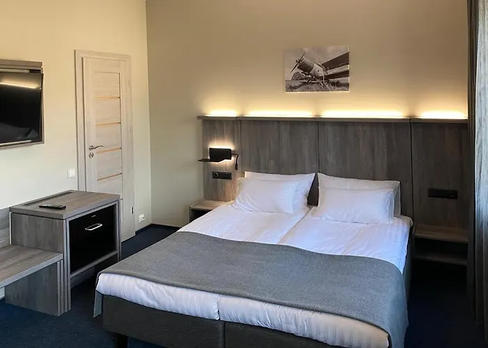 Brut Wine Hotel