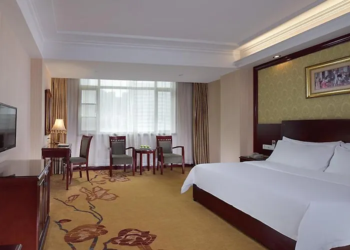 Vienna Hotel Zhongkai Road Branch