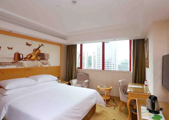 Vienna Hotel Zhongshan West District